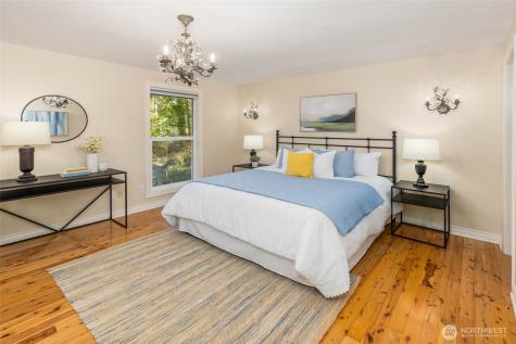 642 213th Place NE Sammamish WA 98074