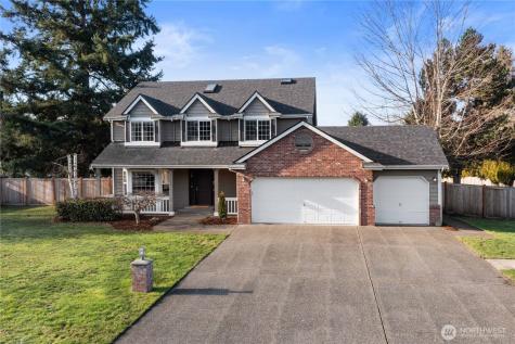 2208 215th Avenue East Lake Tapps WA 98391