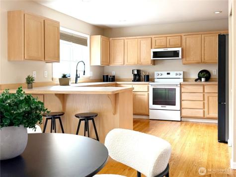 2128 148th Place SW Lynnwood WA 98087