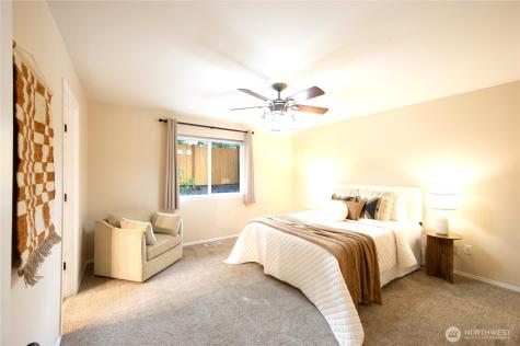 2128 148th Place SW Lynnwood WA 98087
