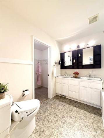 2128 148th Place SW Lynnwood WA 98087