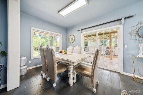 1407 Slide Creek Road Longview WA 98632
