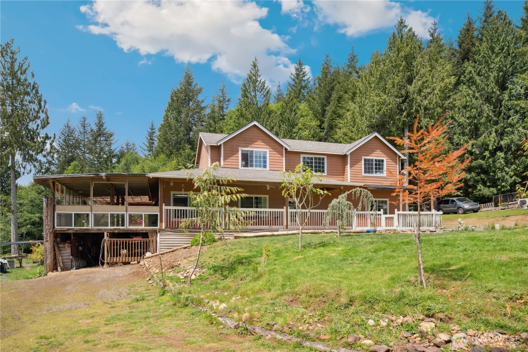 1407 Slide Creek Road Longview WA 98632