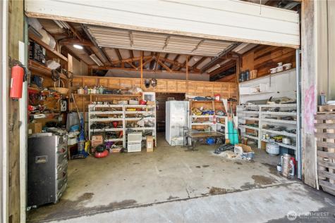 1407 Slide Creek Road Longview WA 98632
