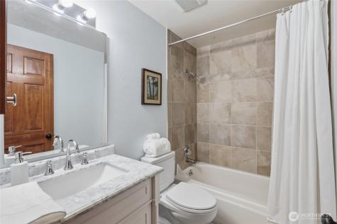 3016 51st Place SW Everett WA 98203