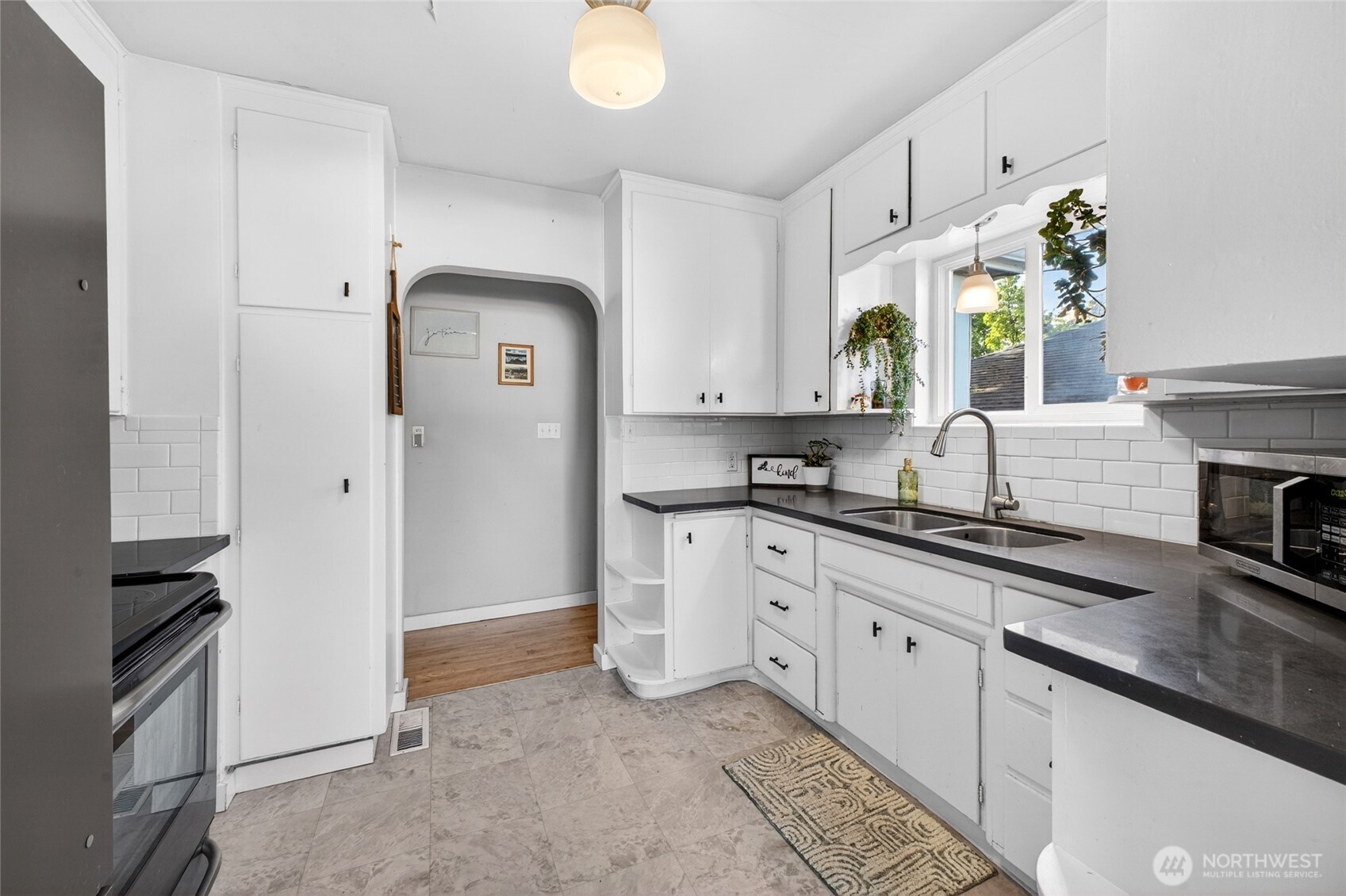 6831 S Yakima Avenue Tacoma WA 98408
