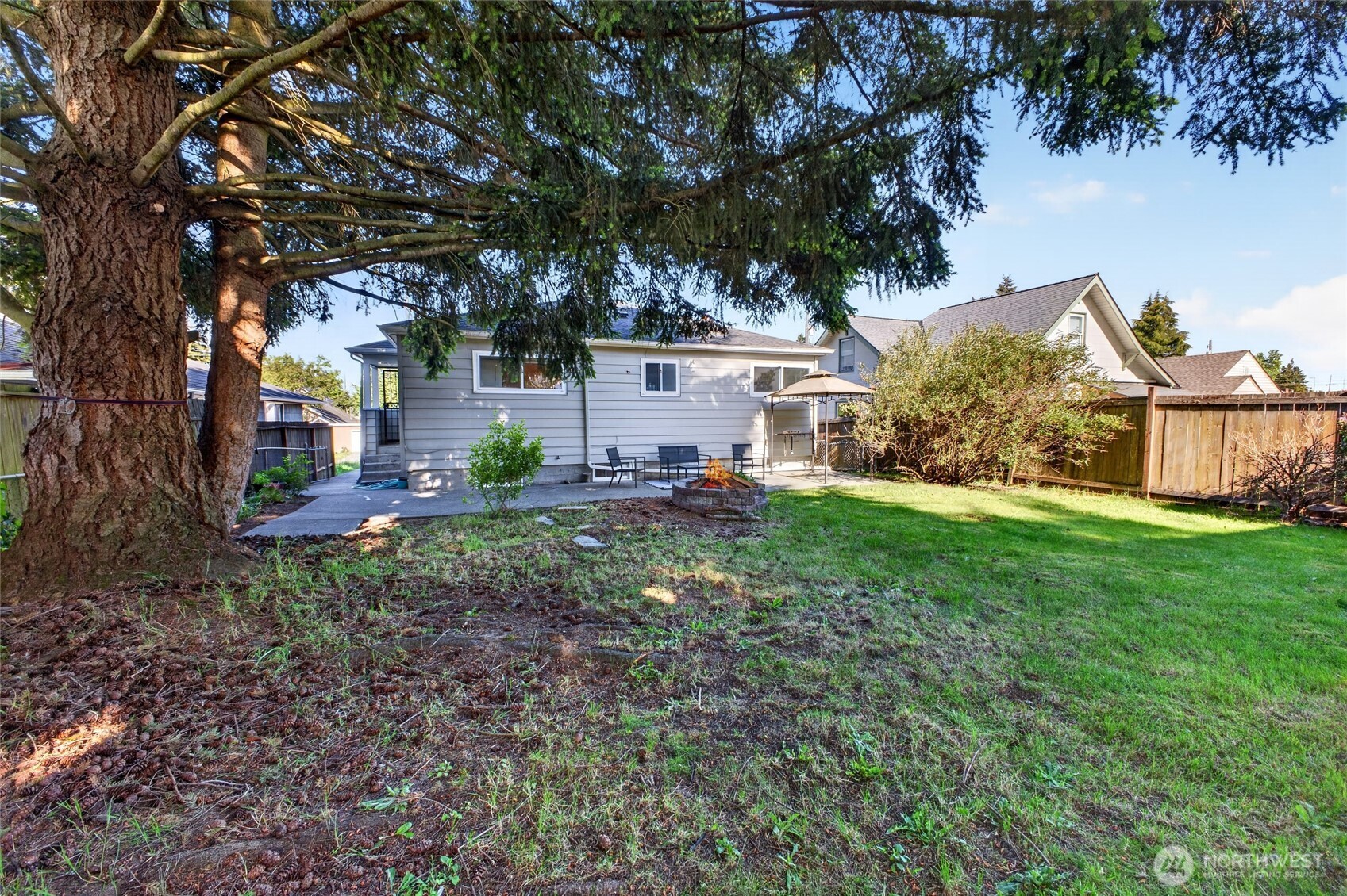 6831 S Yakima Avenue Tacoma WA 98408