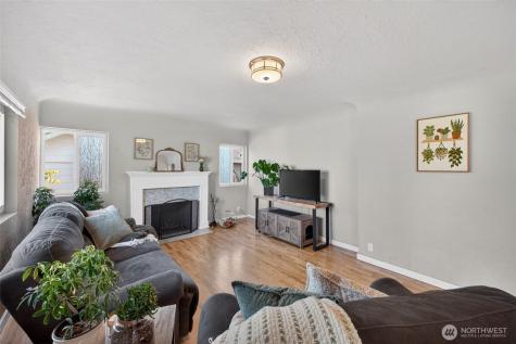 6831 S Yakima Avenue Tacoma WA 98408