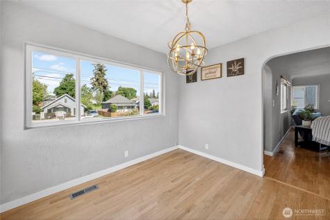 6831 S Yakima Avenue Tacoma WA 98408