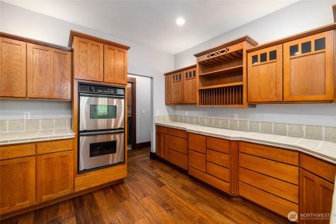 16711 Blodgett Road Mount Vernon WA 98274