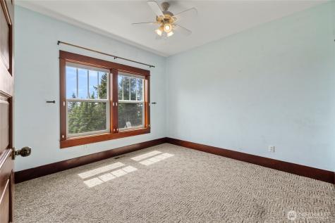 16711 Blodgett Road Mount Vernon WA 98274