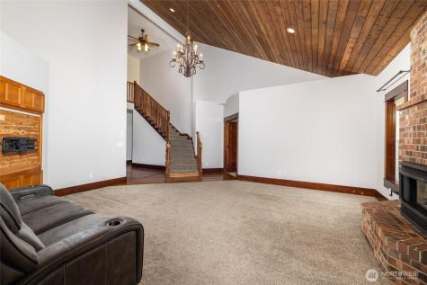 16711 Blodgett Road Mount Vernon WA 98274