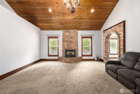 16711 Blodgett Road Mount Vernon WA 98274