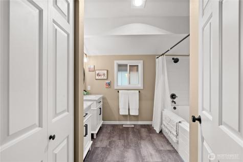 22619 4th Avenue W Bothell WA 98021