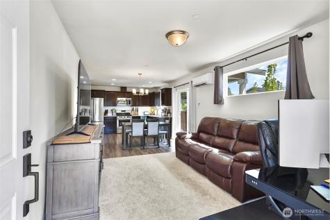7121 42nd Place NE Marysville WA 98270