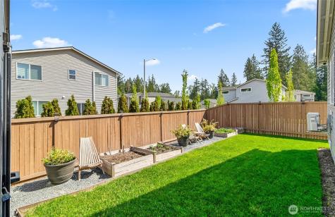 7121 42nd Place NE Marysville WA 98270