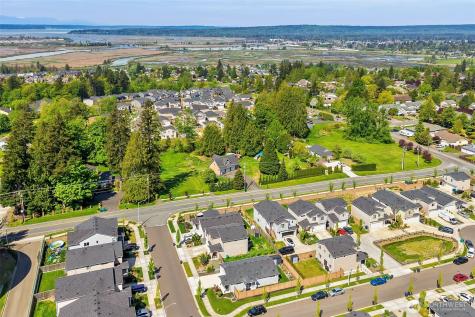 7121 42nd Place NE Marysville WA 98270