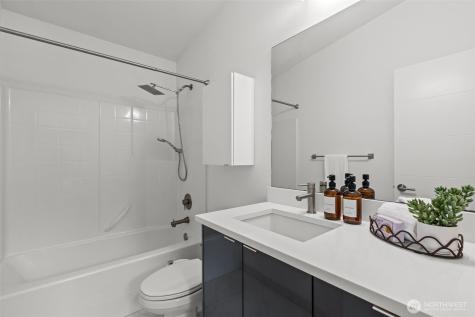 4204 S Trenton Street Seattle WA 98118