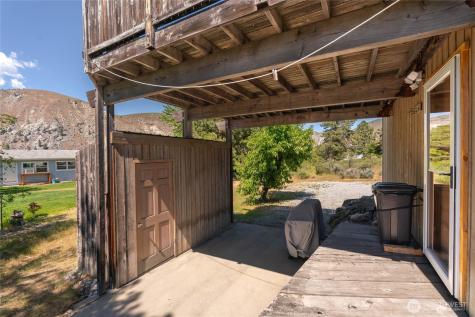 245 Lakeview Avenue Orondo WA 98843