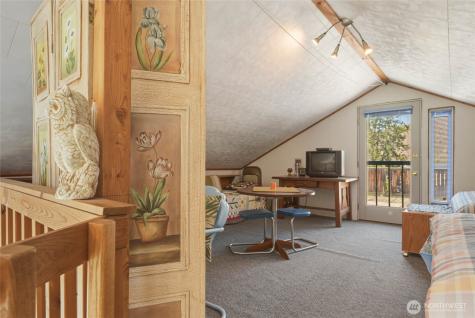 245 Lakeview Avenue Orondo WA 98843