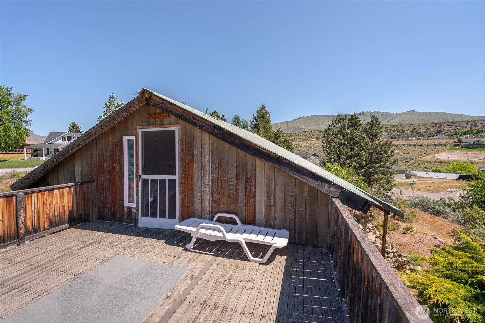 245 Lakeview Avenue Orondo WA 98843