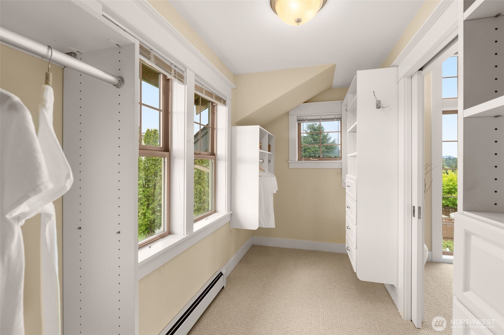 4606 S Andover Street Seattle WA 98118