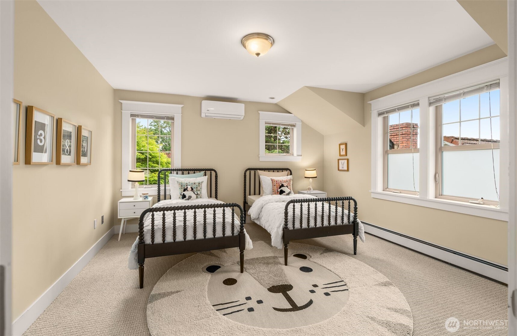 4606 S Andover Street Seattle WA 98118