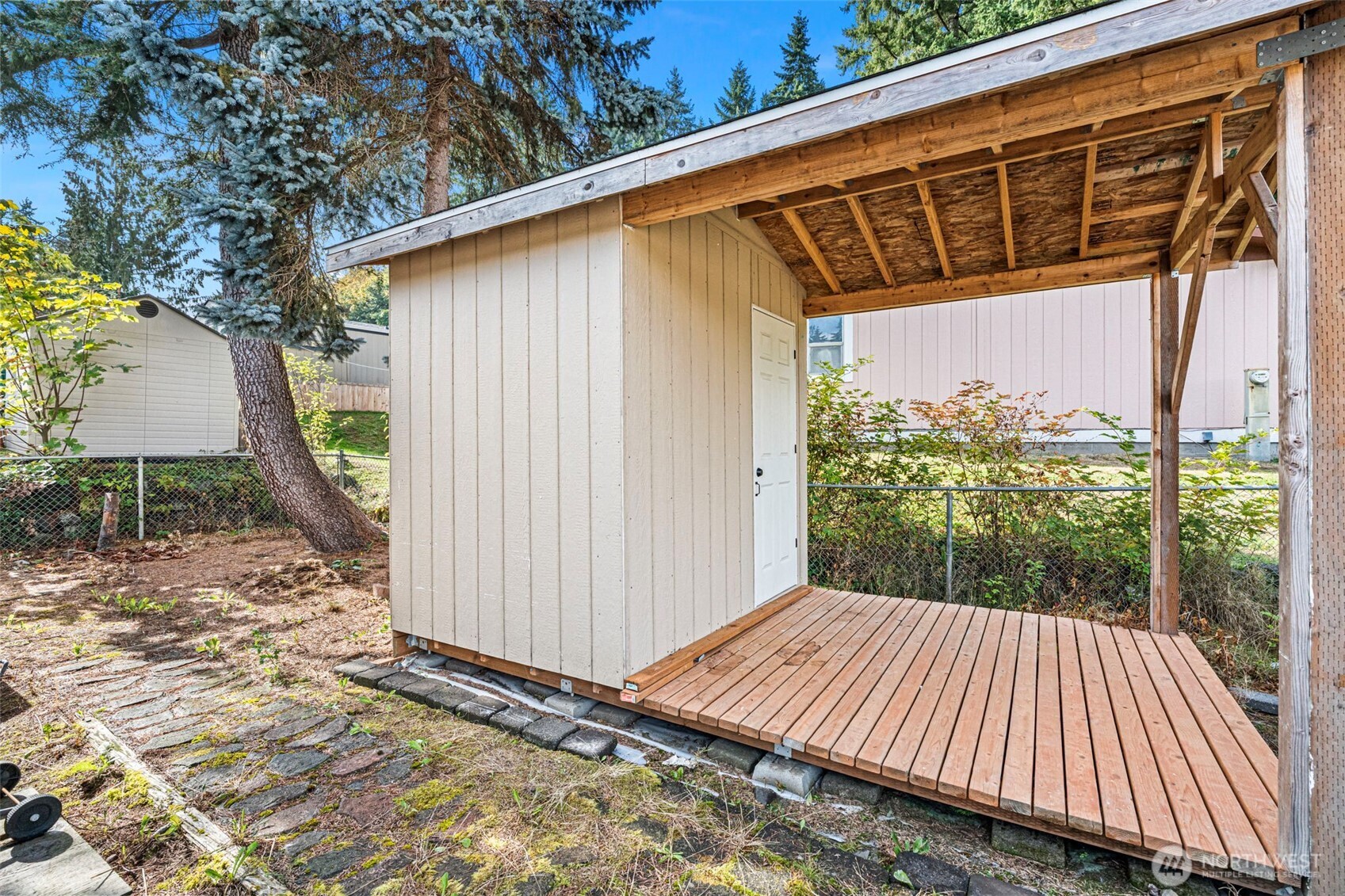 8811 Overlook Circle NE Bremerton WA 98312