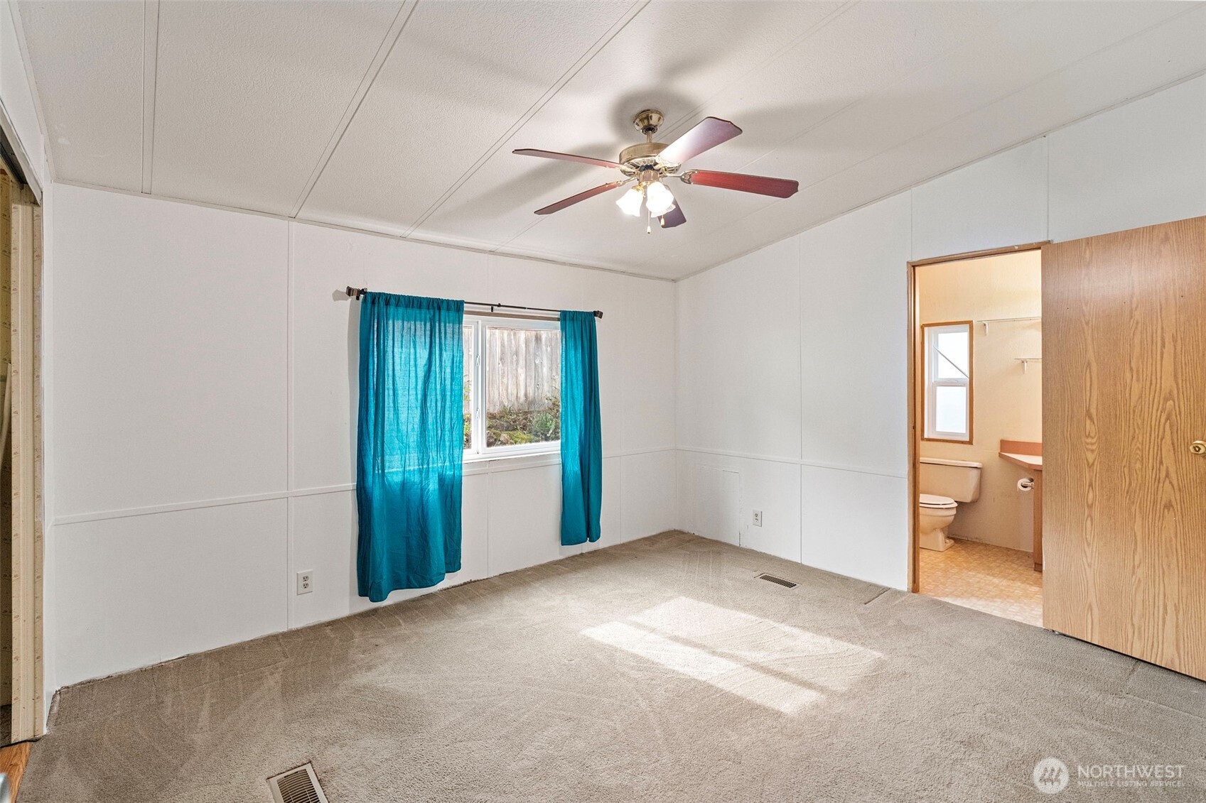 8811 Overlook Circle NE Bremerton WA 98312