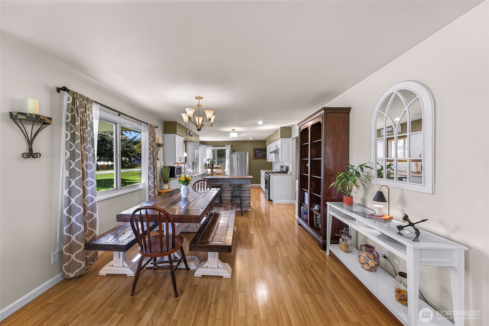 306 W King Tut Road Bellingham WA 98226