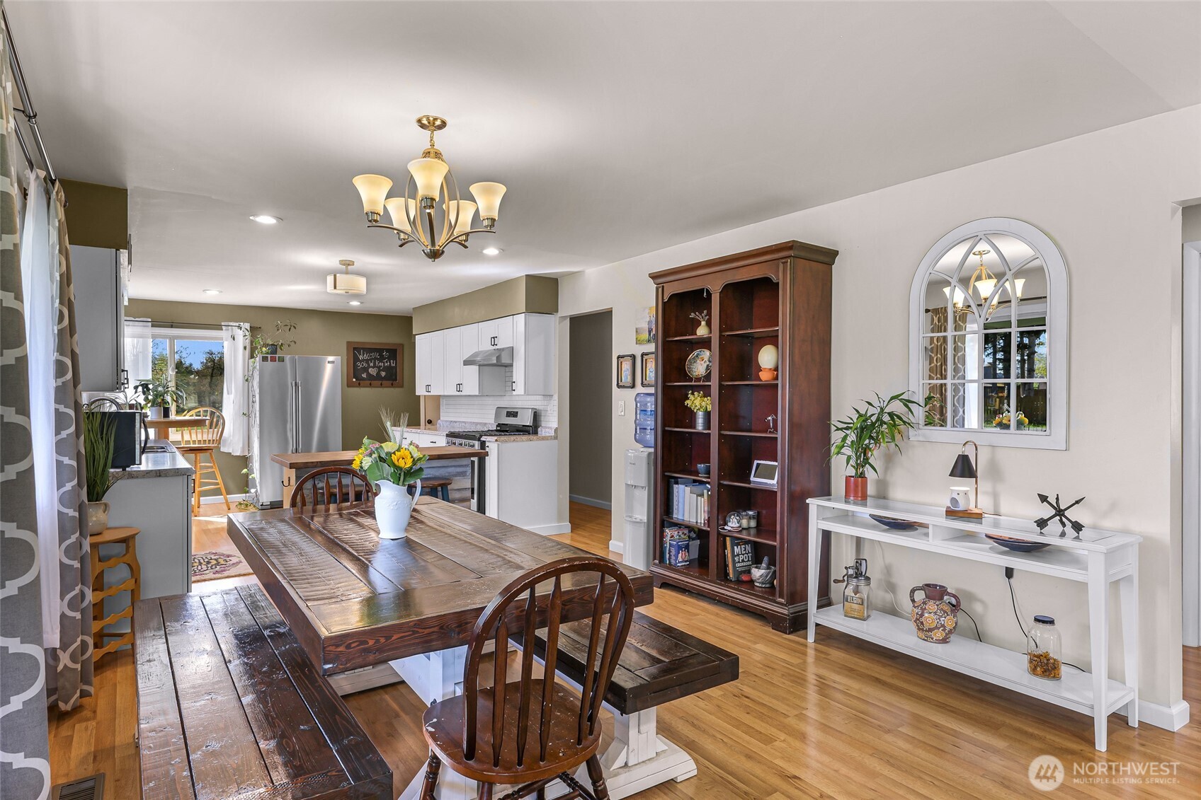 306 W King Tut Road Bellingham WA 98226