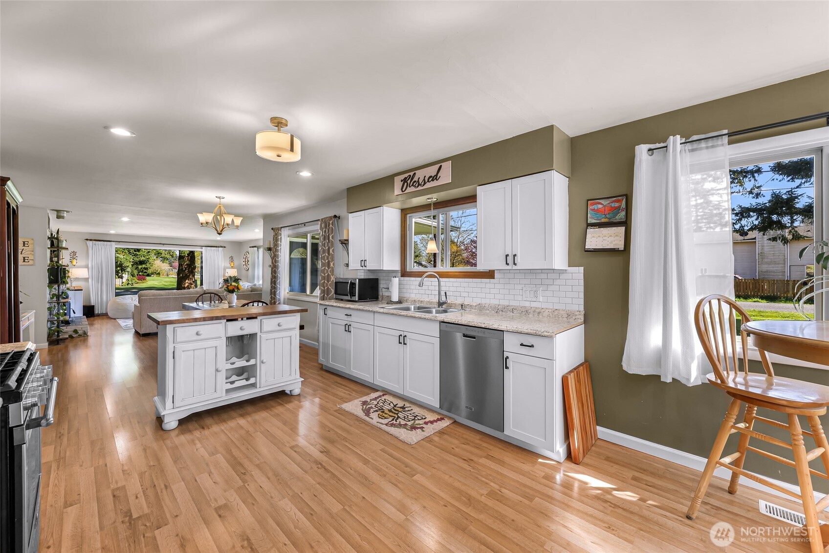306 W King Tut Road Bellingham WA 98226