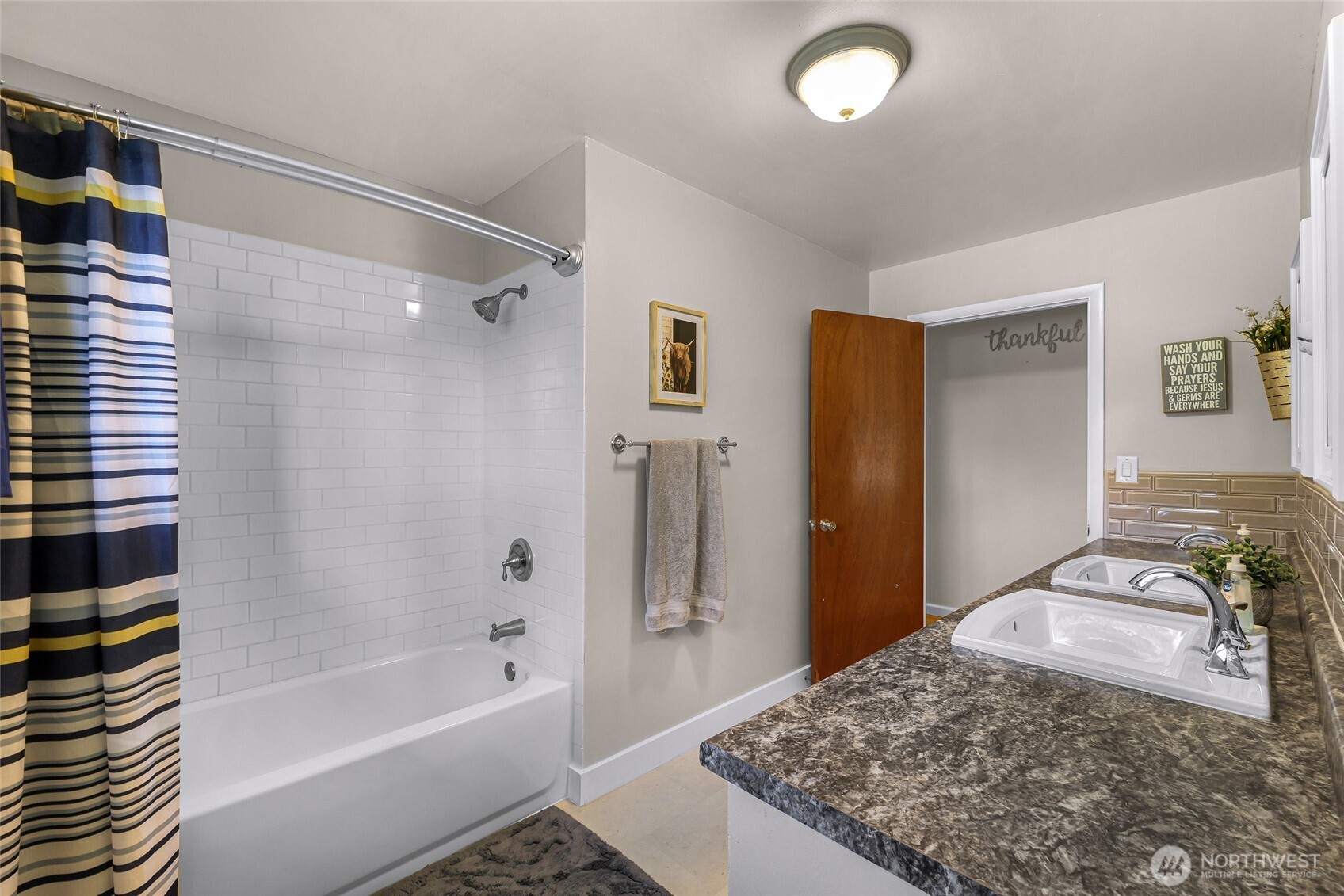306 W King Tut Road Bellingham WA 98226