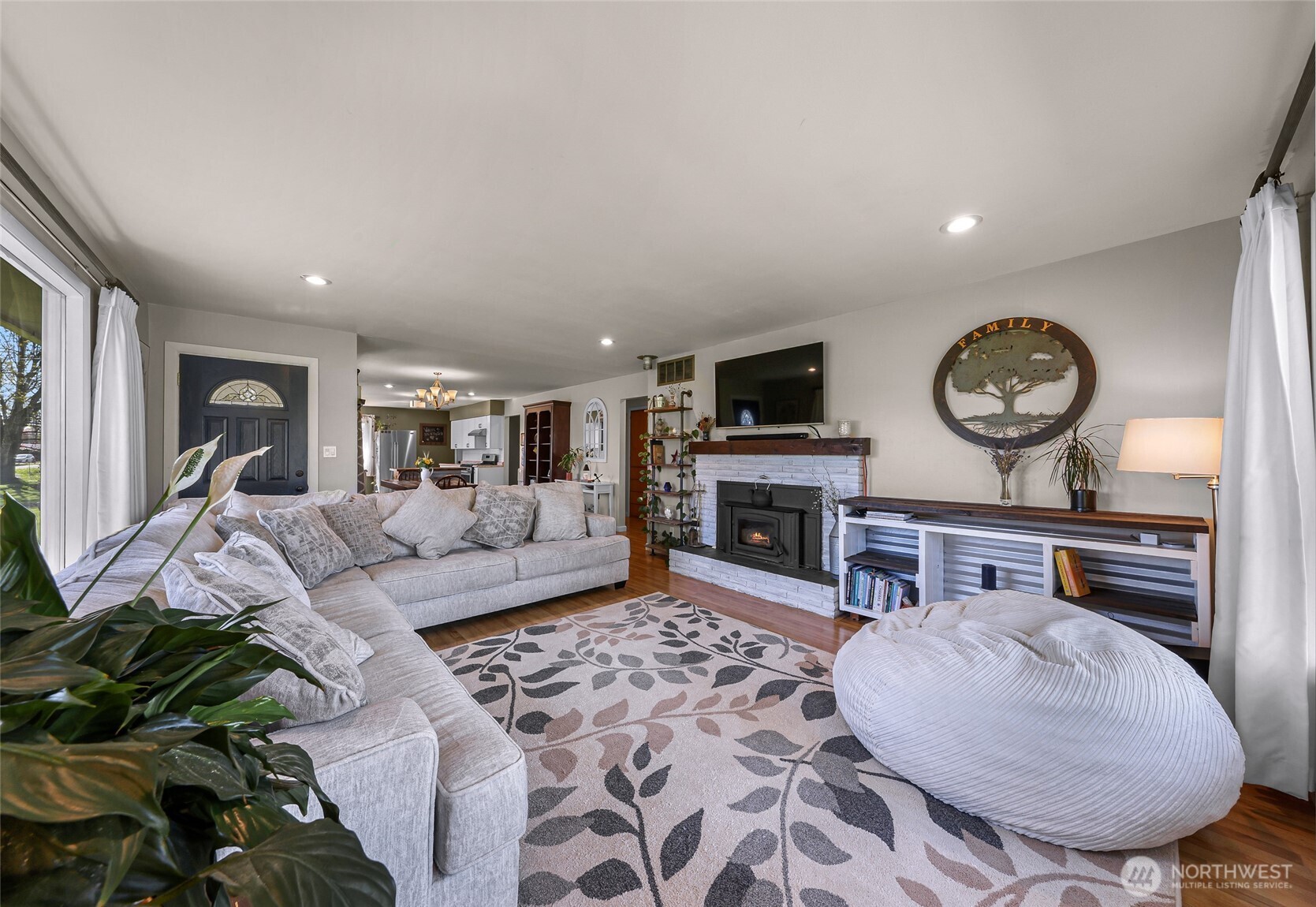 306 W King Tut Road Bellingham WA 98226