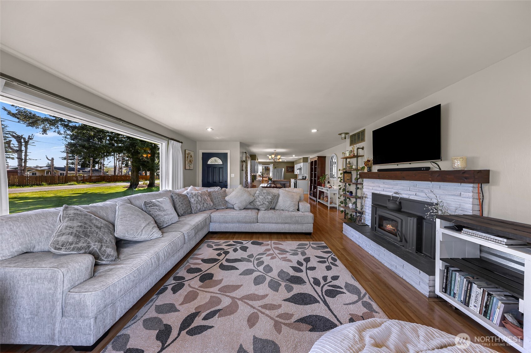 306 W King Tut Road Bellingham WA 98226