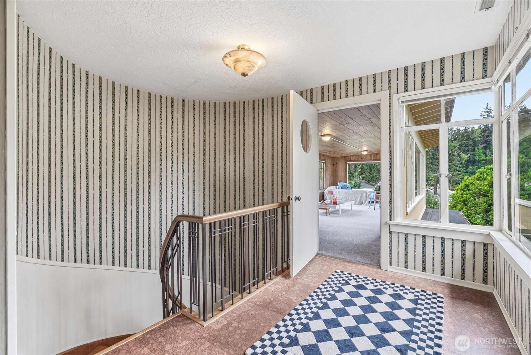 2655 Pacific Way Longview WA 98632