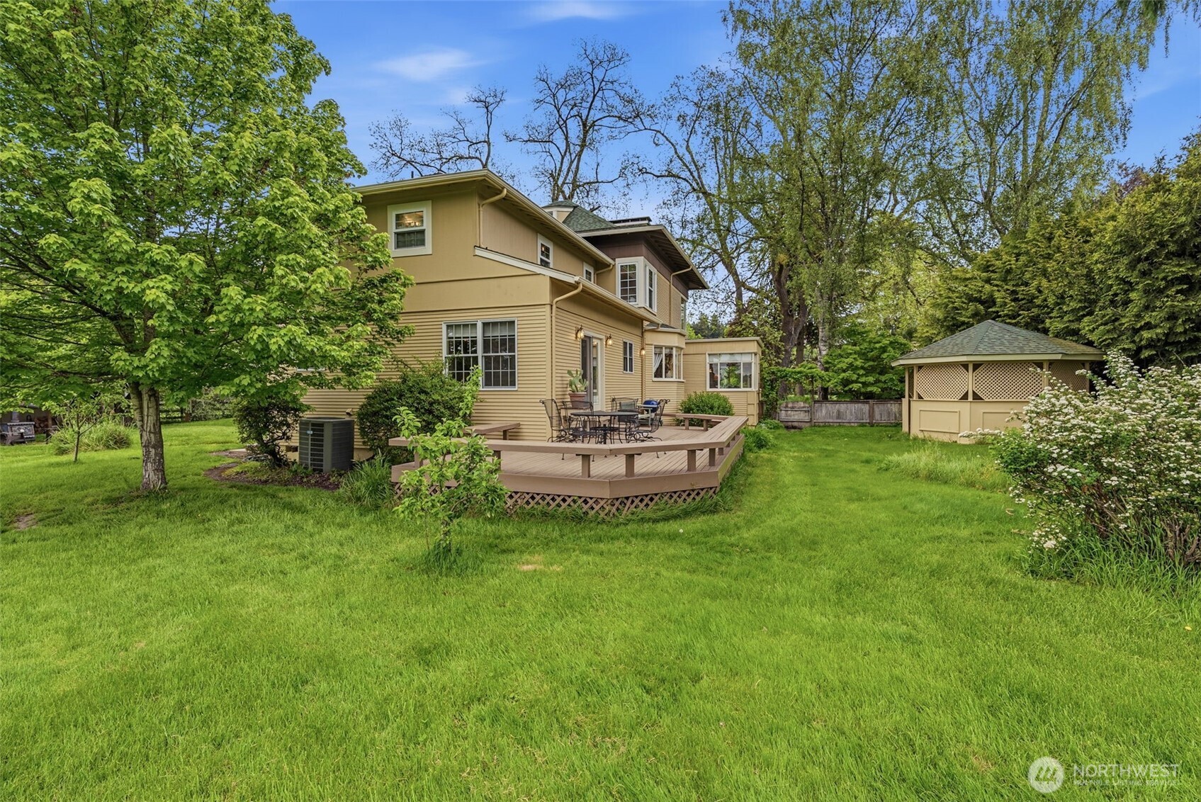 2655 Pacific Way Longview WA 98632