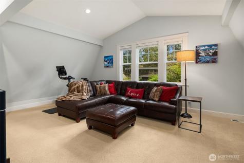 10611 SE 20th Street Bellevue WA 98004