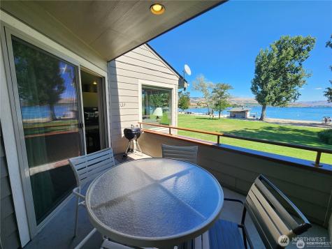 1 Beach 538-c Manson WA 98831