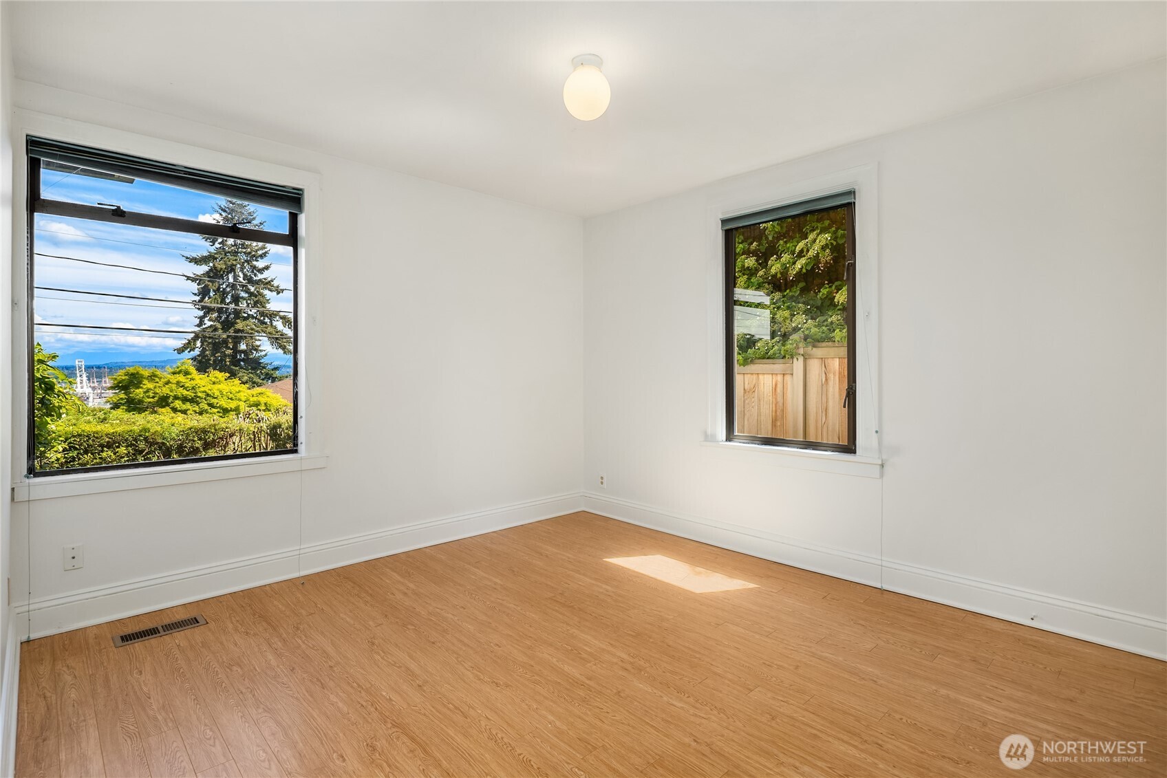 2727 36th Avenue SW Seattle WA 98126
