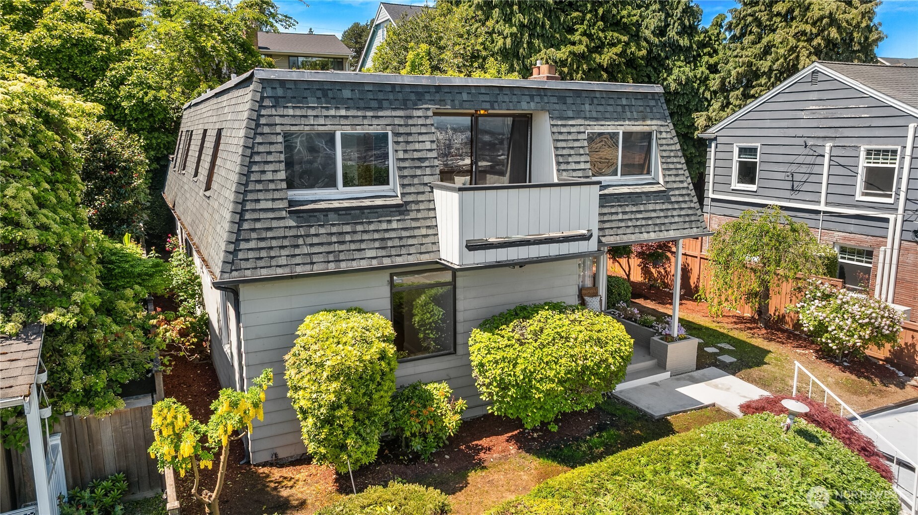 2727 36th Avenue SW Seattle WA 98126