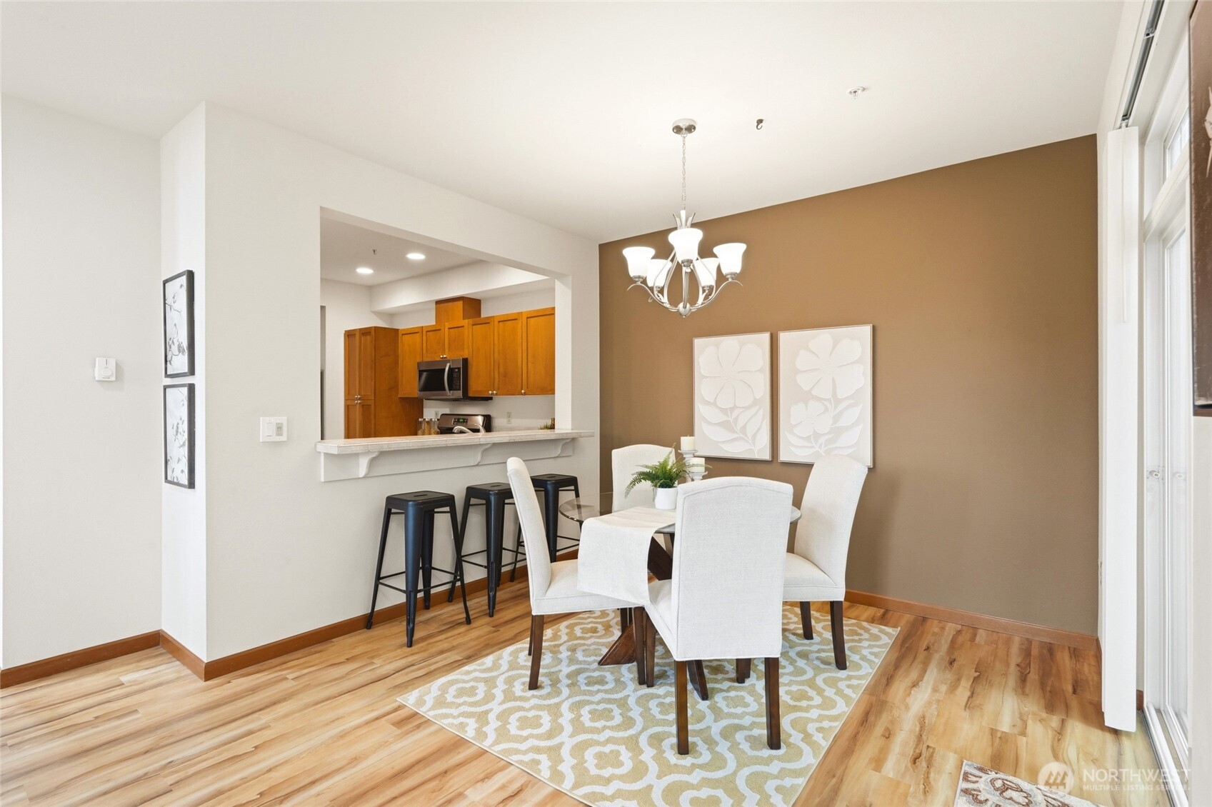 18502 36th Avenue W Lynnwood WA 98037