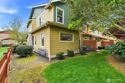 18502 36th Avenue W Lynnwood WA 98037
