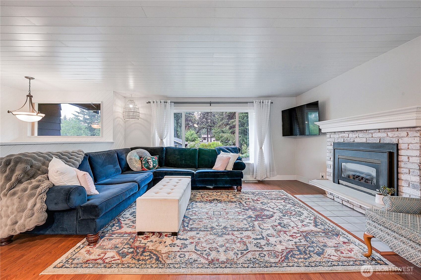 2625 NE Mary Court Poulsbo WA 98370