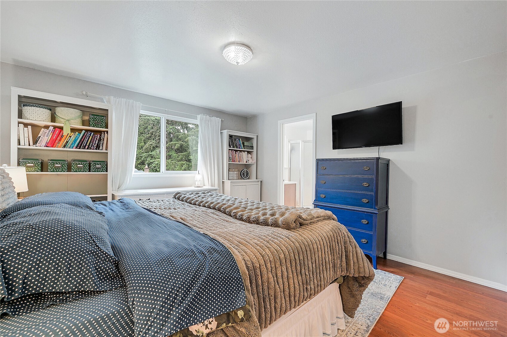 2625 NE Mary Court Poulsbo WA 98370