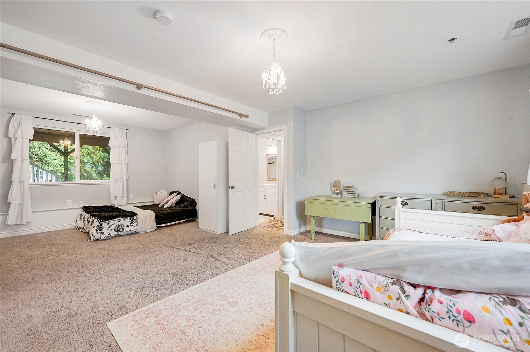 2625 NE Mary Court Poulsbo WA 98370