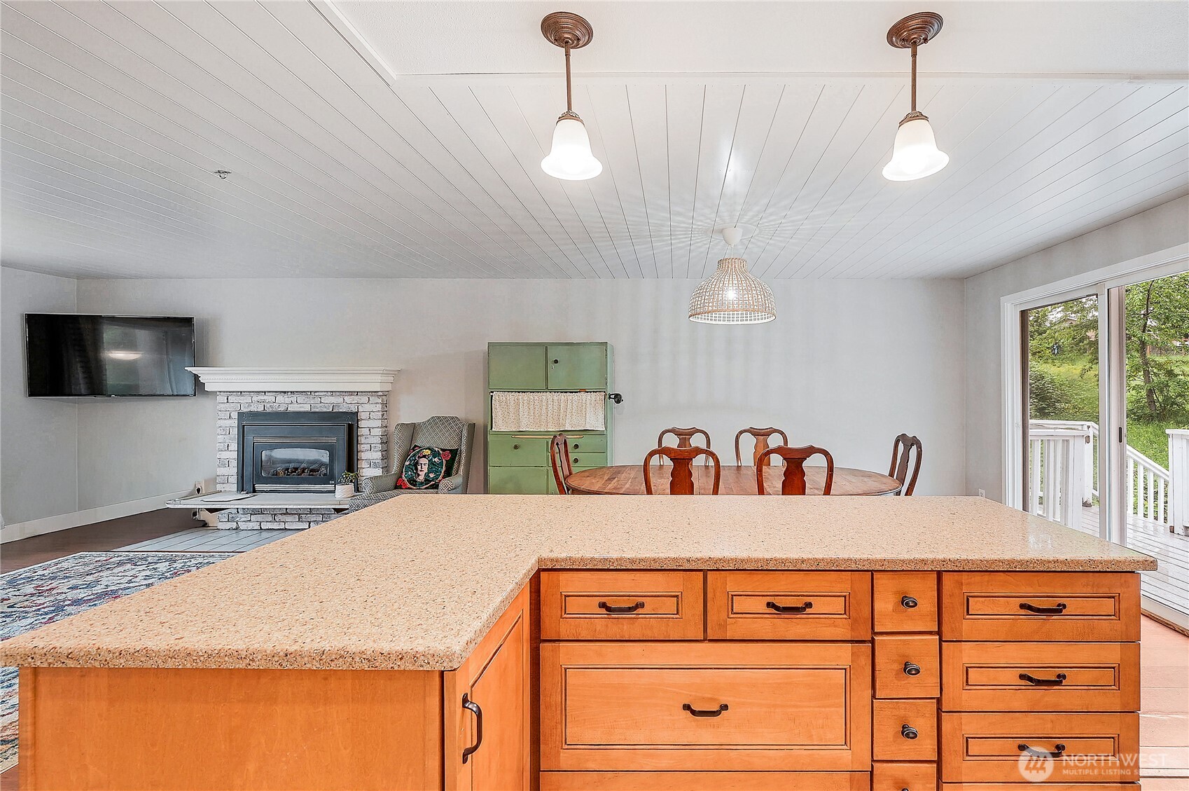 2625 NE Mary Court Poulsbo WA 98370