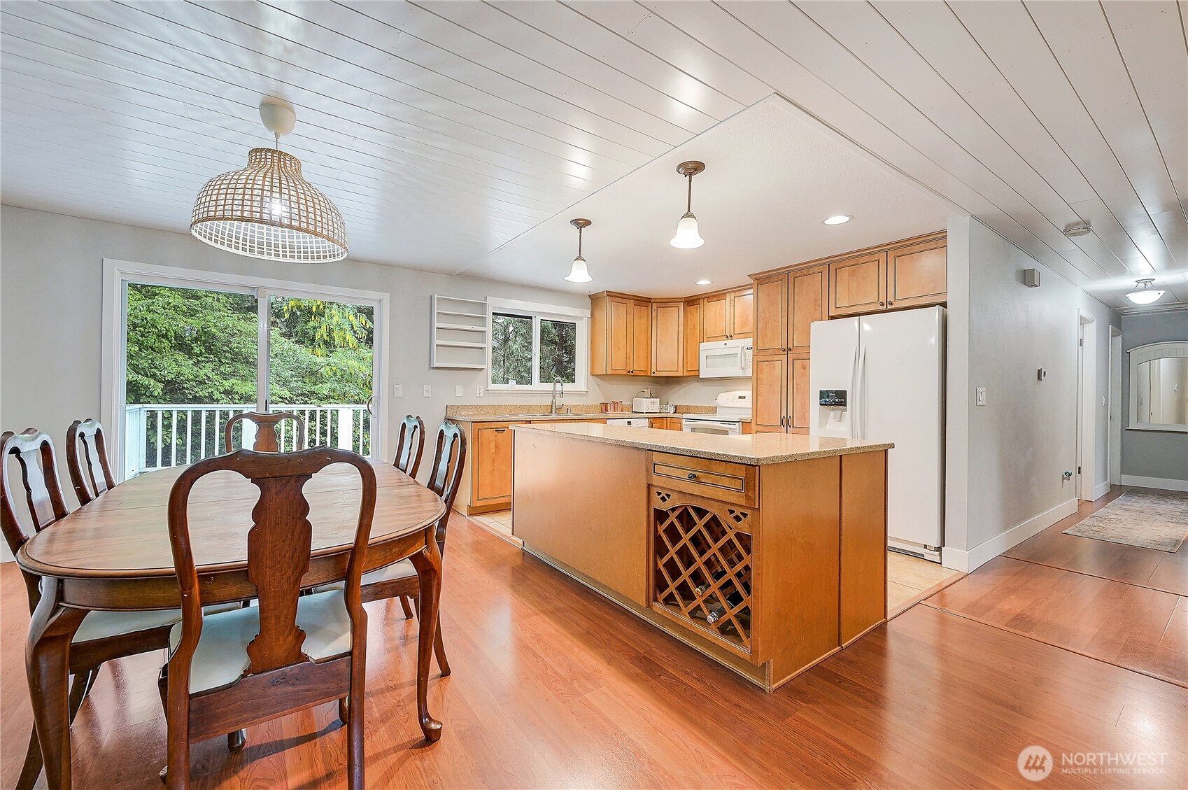 2625 NE Mary Court Poulsbo WA 98370
