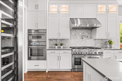 21888 SE 5th Place Sammamish WA 98074