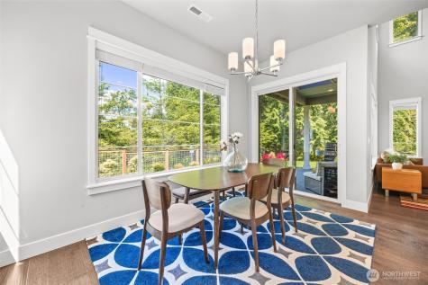 21888 SE 5th Place Sammamish WA 98074